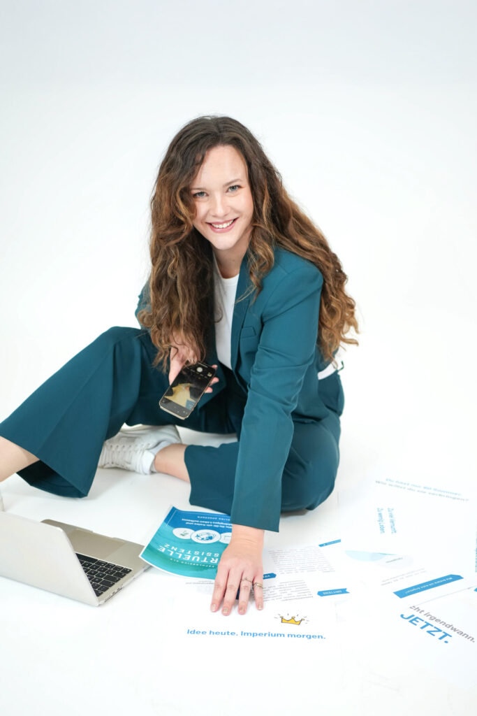 Alina Opherden, Gründerin von IGK